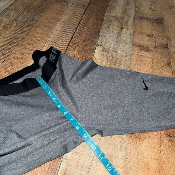 NIKE PRO WOMEN'S LEGGING TIGHT WORKOUT PANTS GREY M - Picture 5 of 11